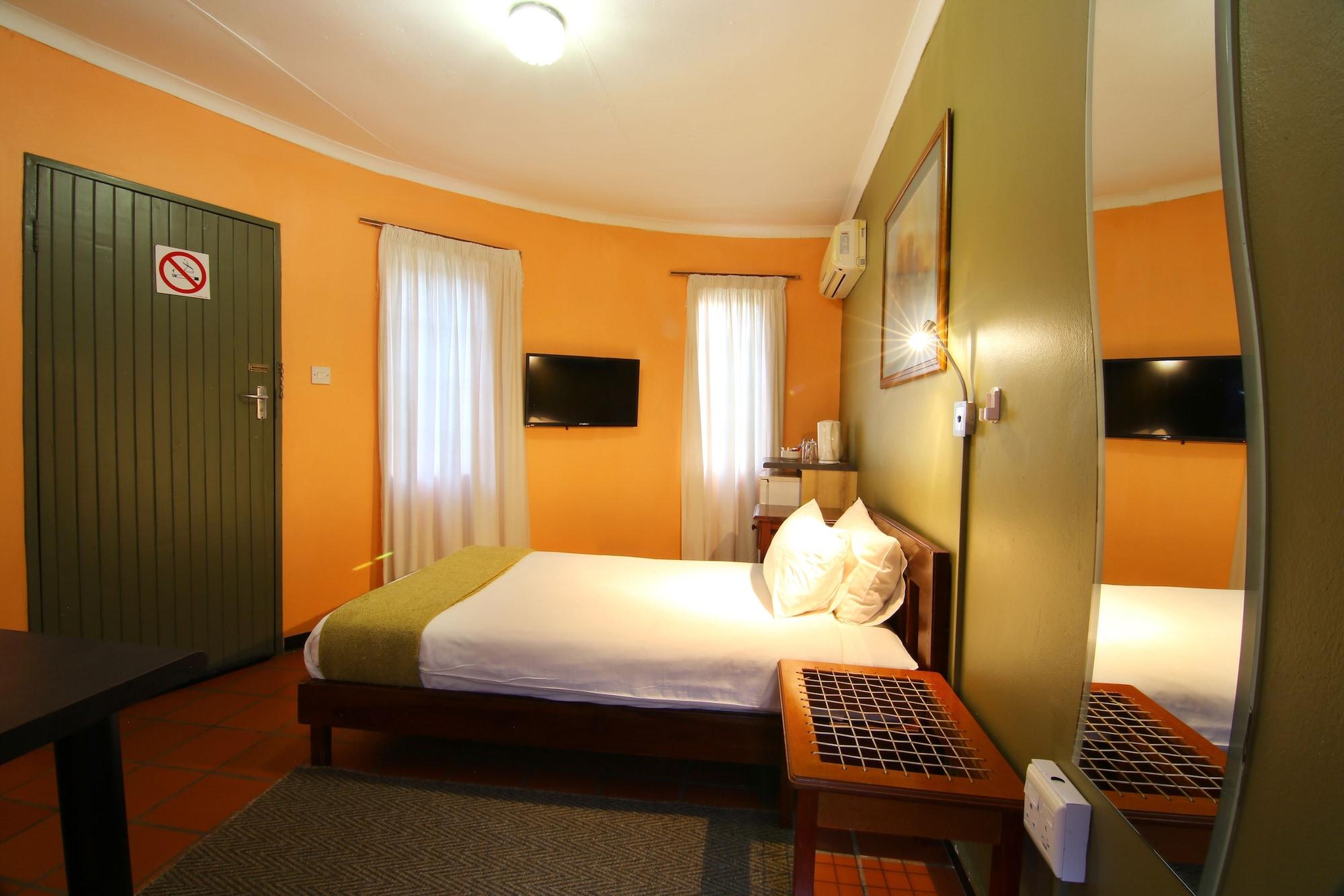 Kalahari Arms Hotel Khemsbok Zewnętrze zdjęcie