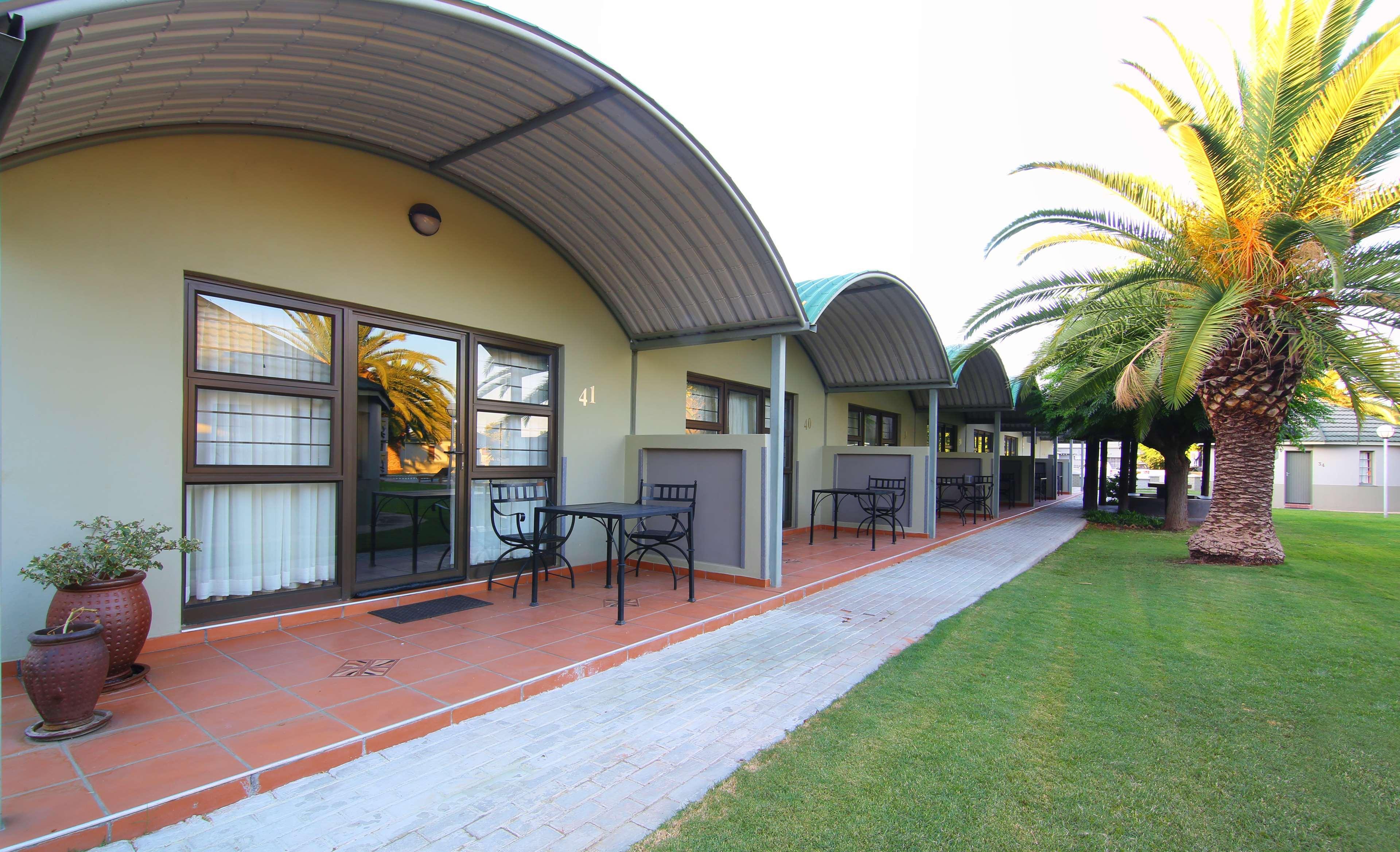 Kalahari Arms Hotel Khemsbok Zewnętrze zdjęcie