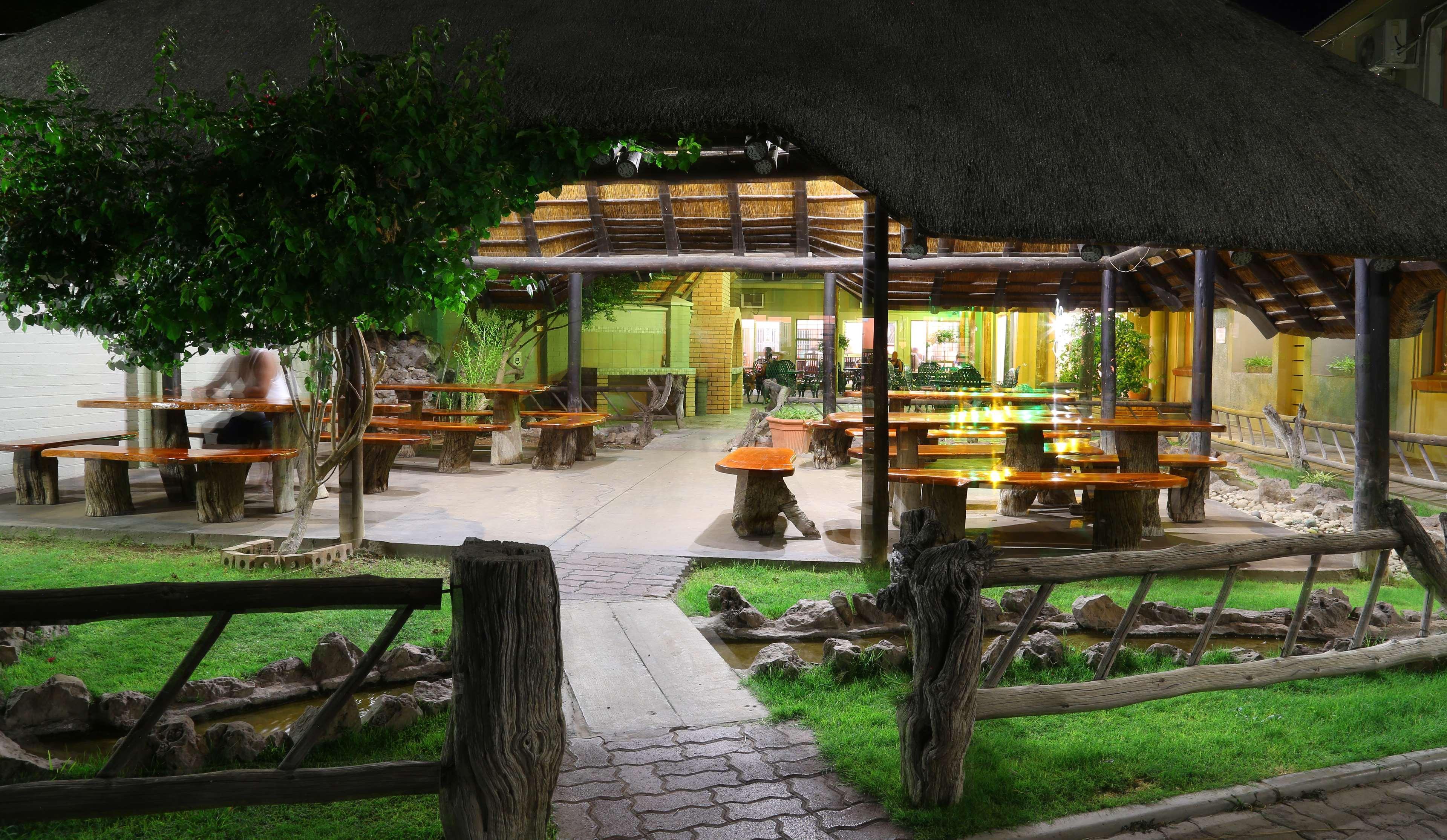 Kalahari Arms Hotel Khemsbok Zewnętrze zdjęcie