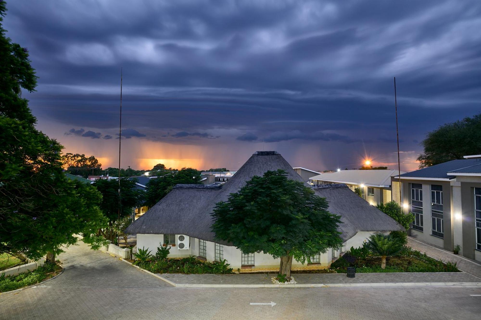 Kalahari Arms Hotel Khemsbok Zewnętrze zdjęcie