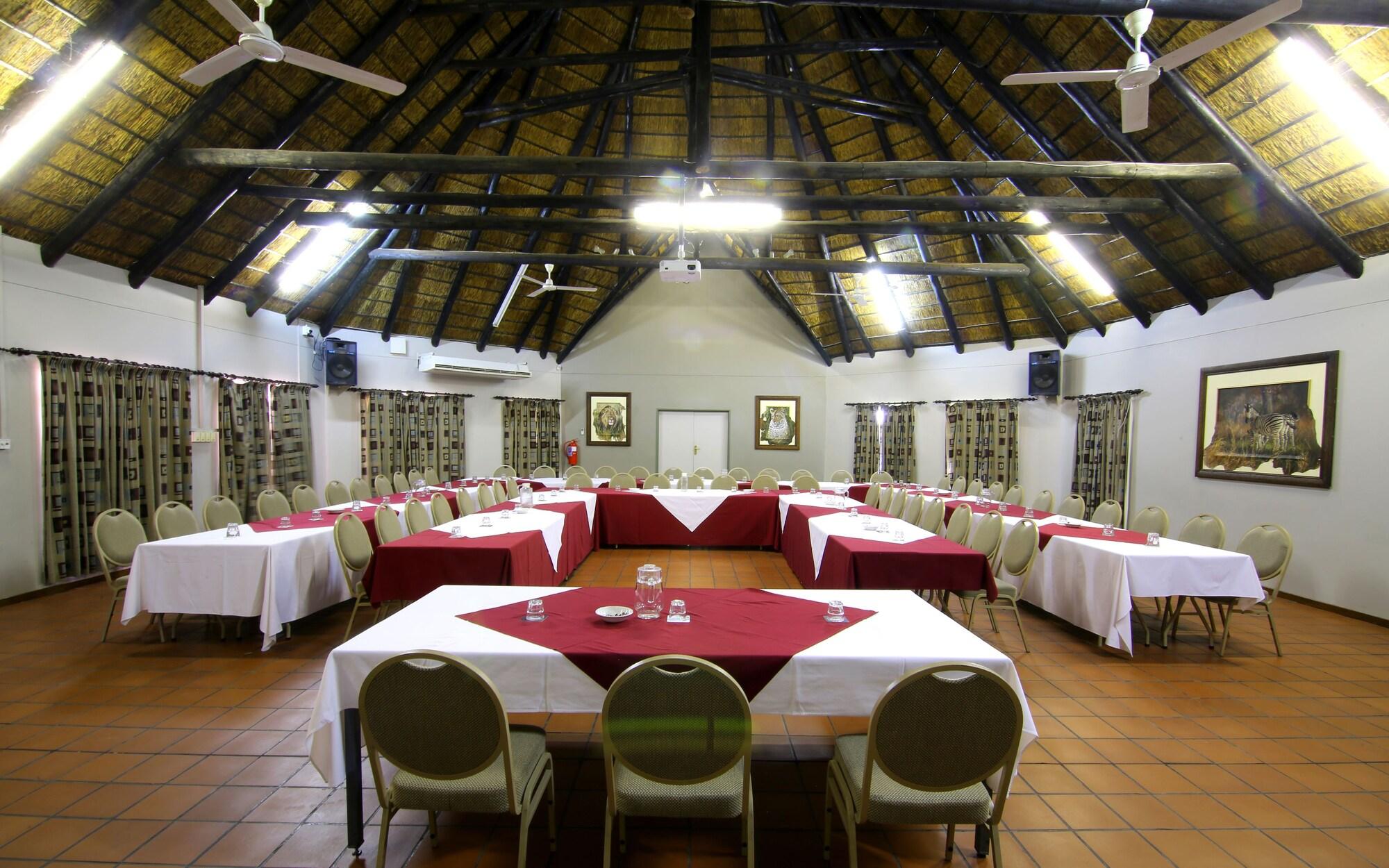 Kalahari Arms Hotel Khemsbok Zewnętrze zdjęcie